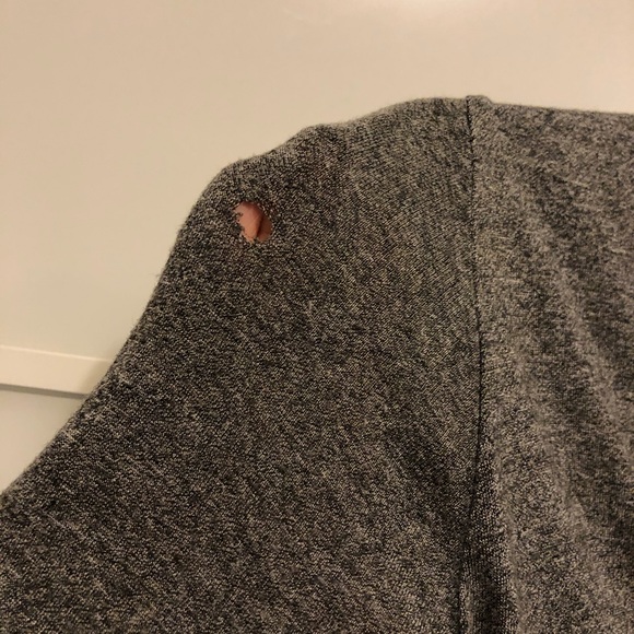 Wilfred Free V Neck Tee - Picture 3 of 3